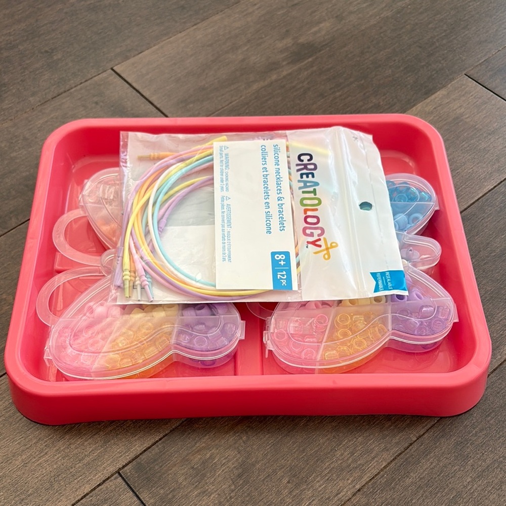 CREATOLOGY Kid’s Bead Kit with Tray, Bracelet Jewellery Making, Arts Crafts